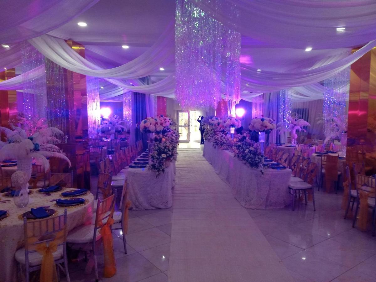 Limoh Suites Бенин Сити Екстериор снимка